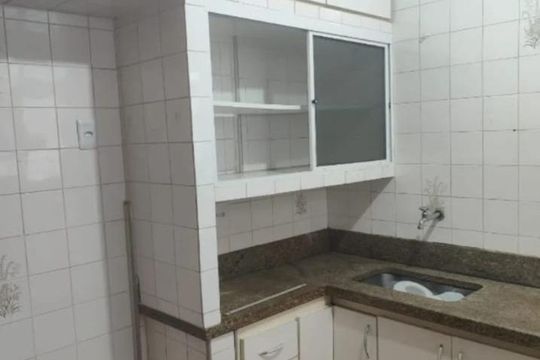 Cozinha de apartamento para alugar com 2 quartos, 69m² em Boqueirão, Praia Grande