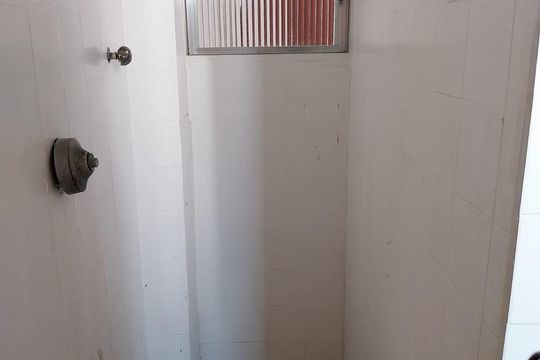 Banheiro de apartamento à venda com 2 quartos, 64m² em Irajá, Rio de Janeiro