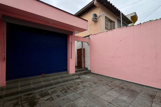 Garagem 2 de casa à venda com 2 quartos, 125m² em Jardim Ester Yolanda, São Paulo
