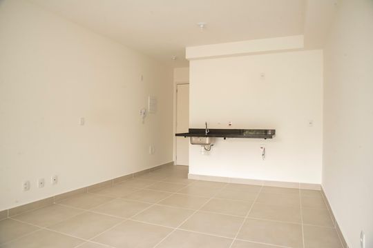 Cozinha de kitnet/studio à venda com 1 quarto, 34m² em Mirandópolis, São Paulo