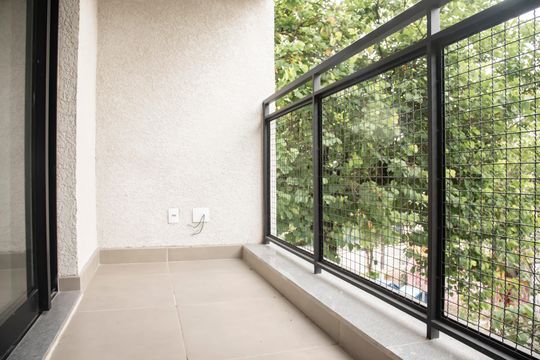 Varanda de kitnet/studio à venda com 1 quarto, 34m² em Mirandópolis, São Paulo
