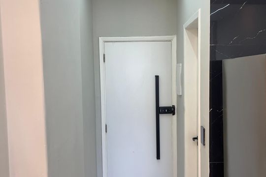 Corredor de kitnet/studio para alugar com 1 quarto, 32m² em Centro, Rio de Janeiro