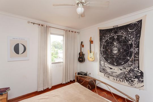 Quarto 1 de apartamento à venda com 3 quartos, 81m² em Jardim Umuarama, São Paulo