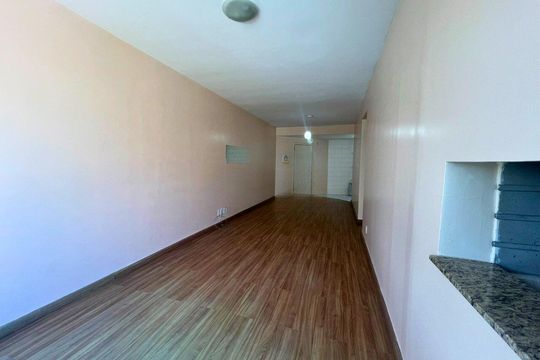 Sala de apartamento para alugar com 2 quartos, 87m² em Centro, Canoas