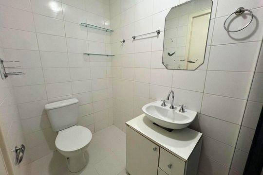 Banheiro 2 de apartamento para alugar com 2 quartos, 87m² em Centro, Canoas
