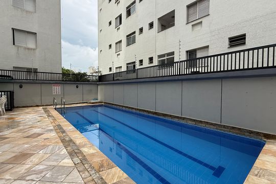 Área comum - Piscina de apartamento para alugar com 2 quartos, 100m² em Vila Luis Antonio, Guarujá