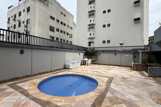 Área comum - Piscina de apartamento para alugar com 2 quartos, 100m² em Vila Luis Antonio, Guarujá