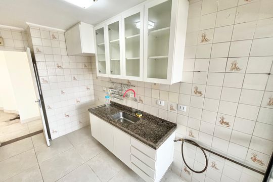 Cozinha de apartamento à venda com 3 quartos, 86m² em Santa Teresinha, São Paulo
