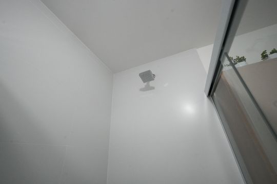 Banheiro de kitnet/studio à venda com 1 quarto, 21m² em Ipiranga, São Paulo