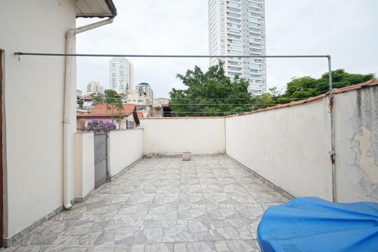 Casa à venda com 4 quartos, 240m² em Jardim da Gloria, São Paulo