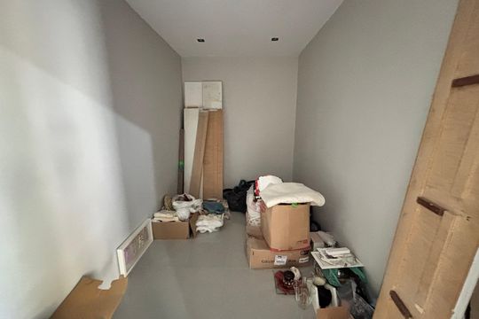 Closet do quarto 2 de casa de condomínio à venda com 4 quartos, 232m² em Vargem Pequena, Rio de Janeiro