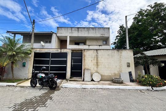 Fachada de casa de condomínio à venda com 4 quartos, 232m² em Vargem Pequena, Rio de Janeiro