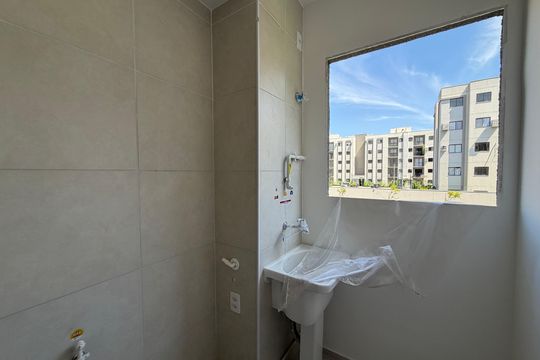 Área de serviço de apartamento à venda com 2 quartos, 46m² em Barra Olímpica, Rio de Janeiro