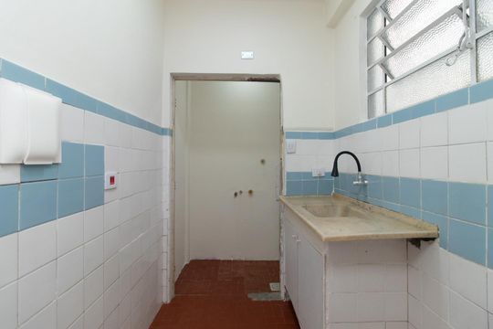 Cozinha e Área de Serviço de apartamento à venda com 1 quarto, 34m² em Centro Histórico, Porto Alegre