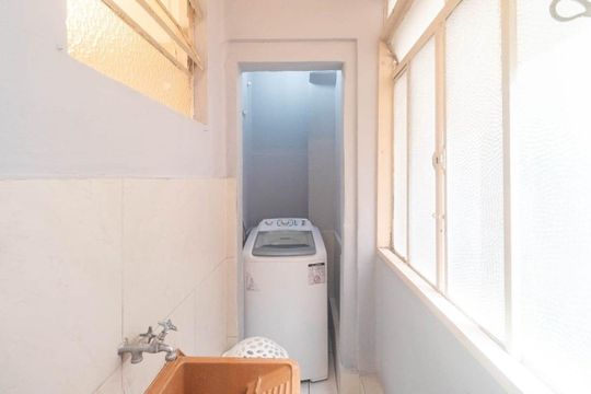 Área de Serviço  de apartamento para alugar com 3 quartos, 92m² em Centro Histórico, Porto Alegre