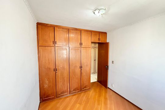 Quarto 2 de apartamento para alugar com 2 quartos, 70m² em Lauzane Paulista, São Paulo