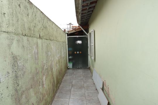 Casa para alugar com 2 quartos, 140m² em Jardim Nova Coimbra, Cotia