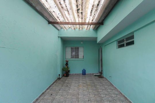 Casa para alugar com 4 quartos, 350m² em Cidade Satelite Santa Barbara, São Paulo