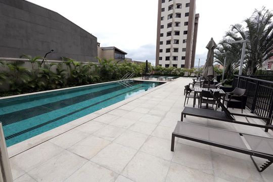 Área comum - Piscina de apartamento à venda com 2 quartos, 65m² em Campestre, Santo André