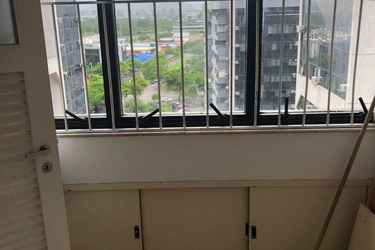 Área de serviço de apartamento à venda com 3 quartos, 119m² em Barra da Tijuca, Rio de Janeiro