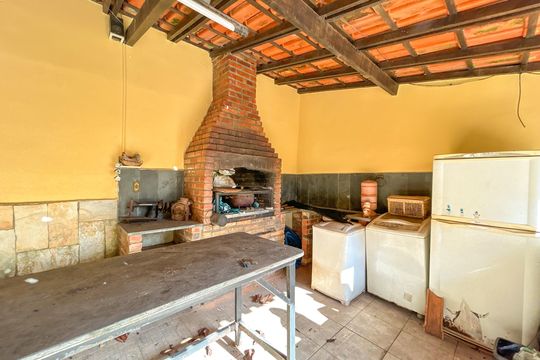 Casa à venda com 5 quartos, 180m² em Itapoã, Belo Horizonte