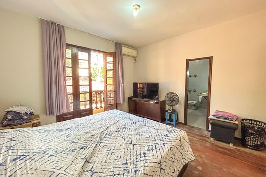 Casa à venda com 5 quartos, 180m² em Itapoã, Belo Horizonte