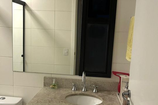 Banheiro de apartamento à venda com 2 quartos, 40m² em Campestre, Santo André
