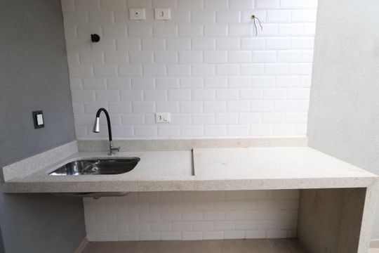 Área de Serviço de casa à venda com 4 quartos, 150m² em Vila Carrão, São Paulo