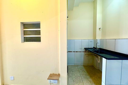 Cozinha de kitnet/studio para alugar com 1 quarto, 45m² em Parque Residencial Bambi, Guarulhos