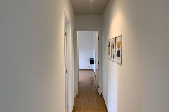 Corredor de apartamento à venda com 2 quartos, 62m² em Indianópolis, São Paulo