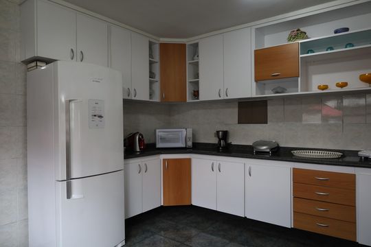 Casa à venda com 3 quartos, 720m² em Interlagos, São Paulo