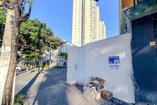 Fachada com Plaquinha de apartamento à venda com 3 quartos, 103m² em Tatuapé, São Paulo