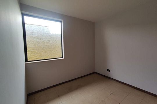 Casa para alugar com 4 quartos, 300m² em Jardim Karaíba, Uberlândia