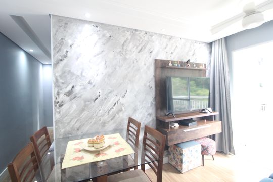 Sala de apartamento à venda com 2 quartos, 48m² em Jardim das Flores, São Paulo