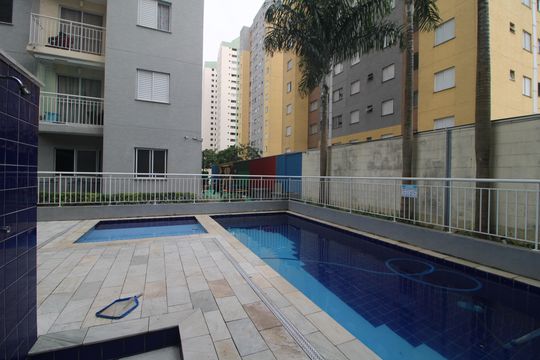 Piscina de apartamento à venda com 2 quartos, 48m² em Jardim das Flores, São Paulo