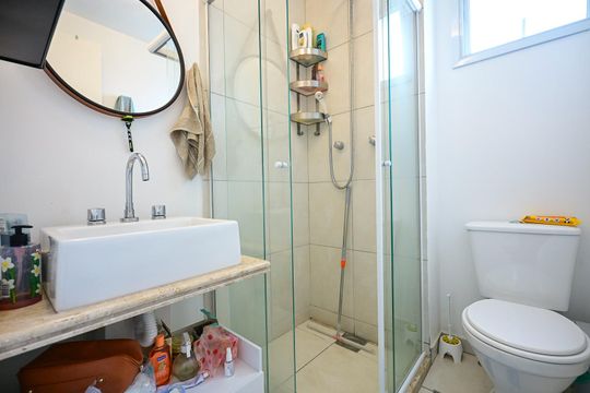 Banheiro Suíte de apartamento para alugar com 3 quartos, 66m² em Vila Andrade, São Paulo