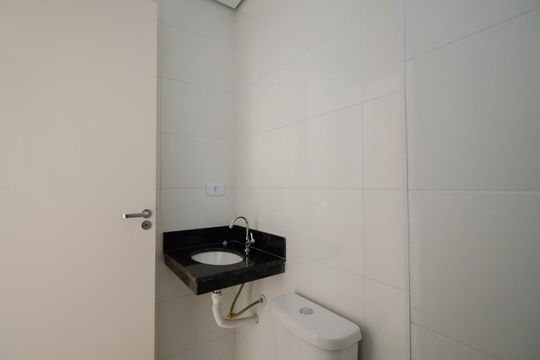 Banheiro de apartamento à venda com 1 quarto, 31m² em Vila Maria Alta, São Paulo