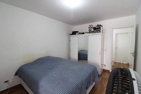 Quarto 2 de casa à venda com 2 quartos, 84m² em Vila Polopoli, São Paulo