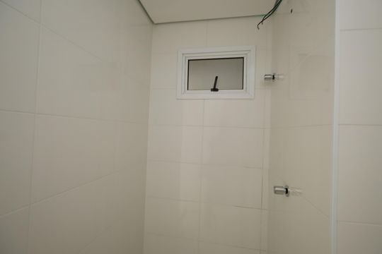 Banheiro  de apartamento à venda com 1 quarto, 30m² em Vila Maria Alta, São Paulo