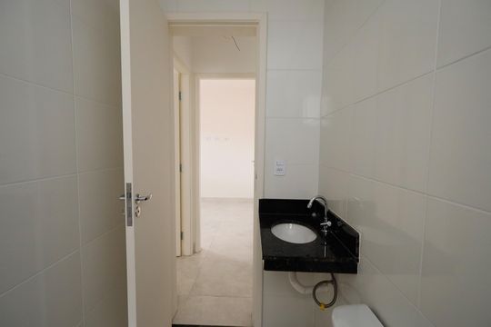 Banheiro de apartamento à venda com 2 quartos, 42m² em Vila Maria Alta, São Paulo