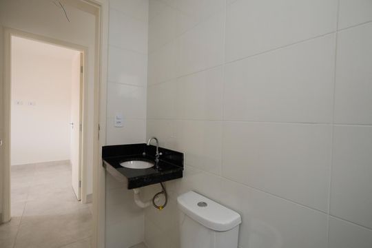 Banheiro de apartamento à venda com 2 quartos, 42m² em Vila Maria Alta, São Paulo
