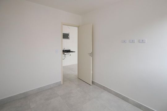 Quarto de apartamento à venda com 1 quarto, 30m² em Vila Maria Alta, São Paulo