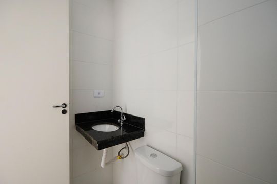 Banheiro de apartamento à venda com 1 quarto, 30m² em Vila Maria Alta, São Paulo