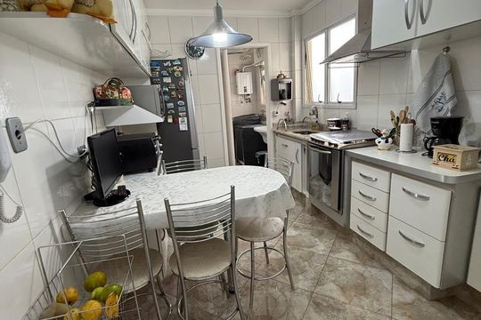 Cozinha de apartamento à venda com 3 quartos, 86m² em Água Fria, São Paulo
