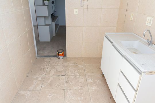 Cozinha de apartamento para alugar com 2 quartos, 48m² em Paciência, Rio de Janeiro
