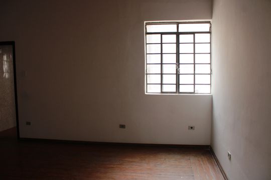 Sala 1 de casa à venda com 3 quartos, 280m² em Cambuci, São Paulo