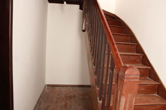 Hall de entrada de casa à venda com 3 quartos, 280m² em Cambuci, São Paulo