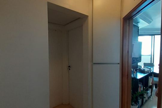 Corredor de apartamento à venda com 2 quartos, 82m² em Cambuci, São Paulo
