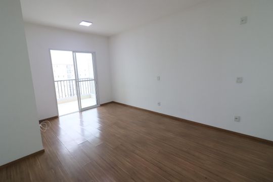 Sala de apartamento para alugar com 3 quartos, 74m² em Umuarama, Osasco