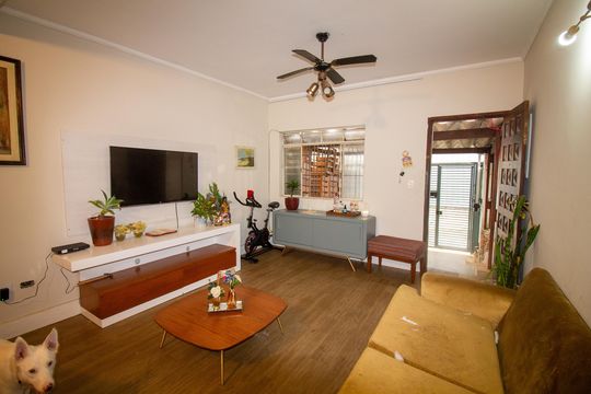 Sala de casa para alugar com 3 quartos, 180m² em Jardim Aeroporto, São Paulo
